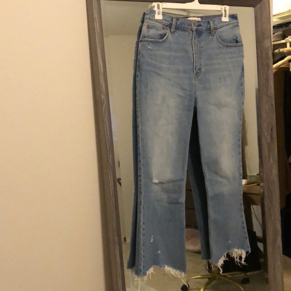 Abercrombie & Fitch Ultra High Rise Kick Flare